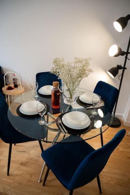 2 Bed Apt In Leeds City Centre Zewnętrze zdjęcie