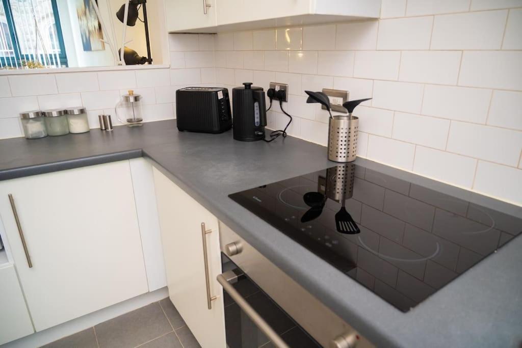 2 Bed Apt In Leeds City Centre Zewnętrze zdjęcie
