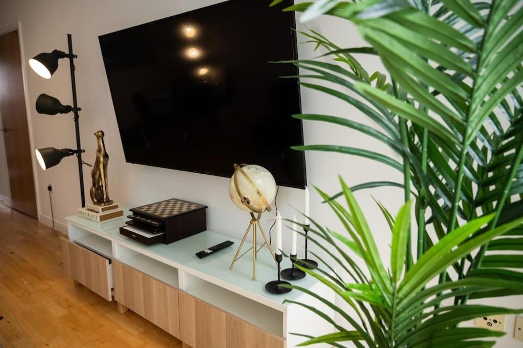 2 Bed Apt In Leeds City Centre Zewnętrze zdjęcie